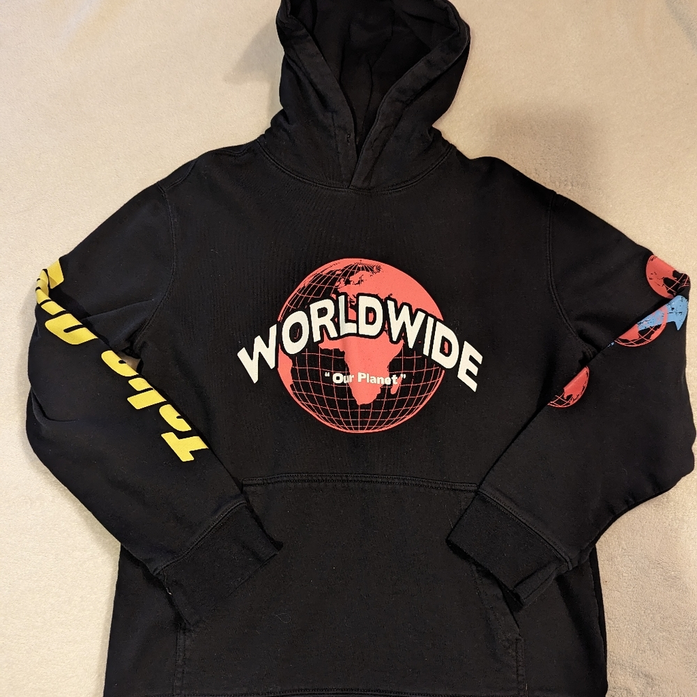 Black "Save the World" Planet Hoodie | Forever 21